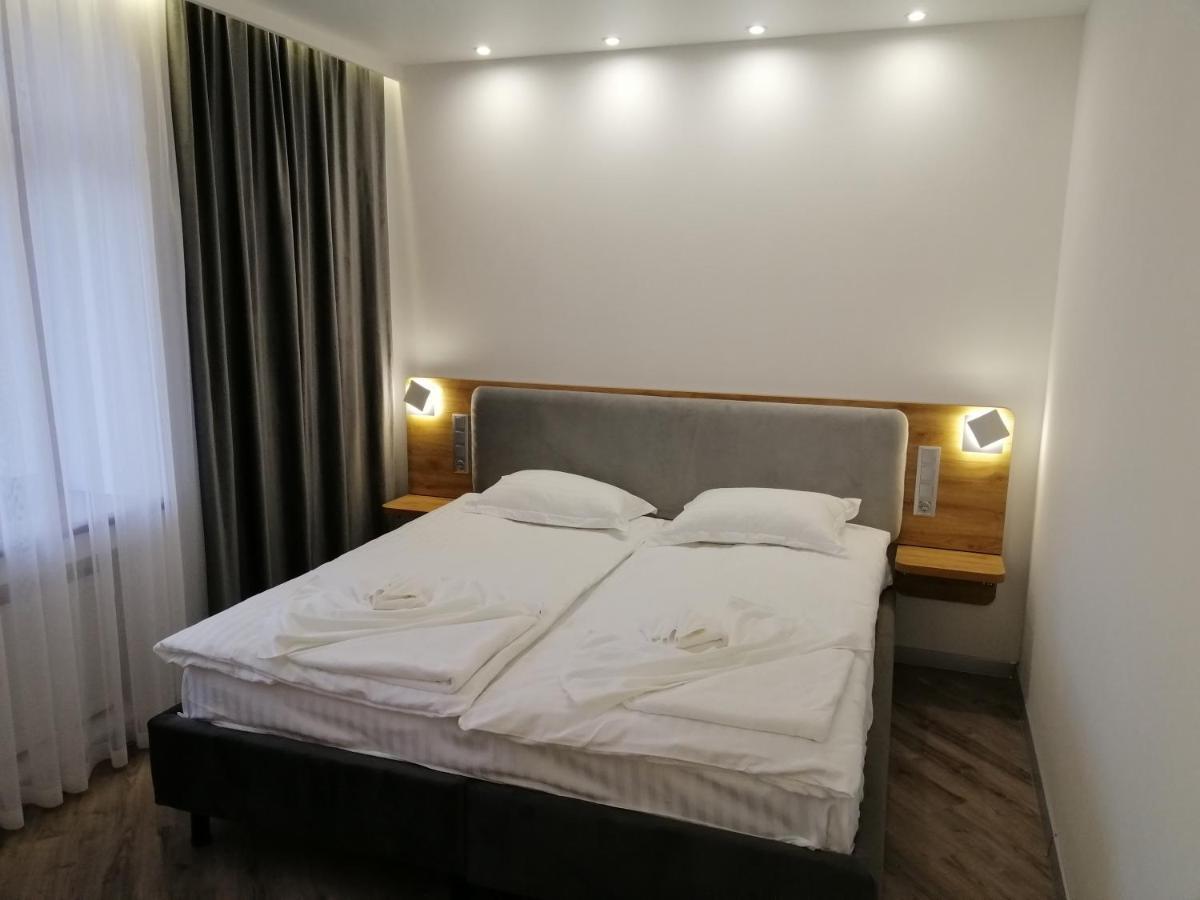 Guest House Bar  ภายนอก รูปภาพ